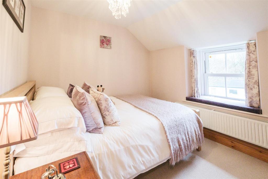 Trannack Cottage-Helston-12.jpg