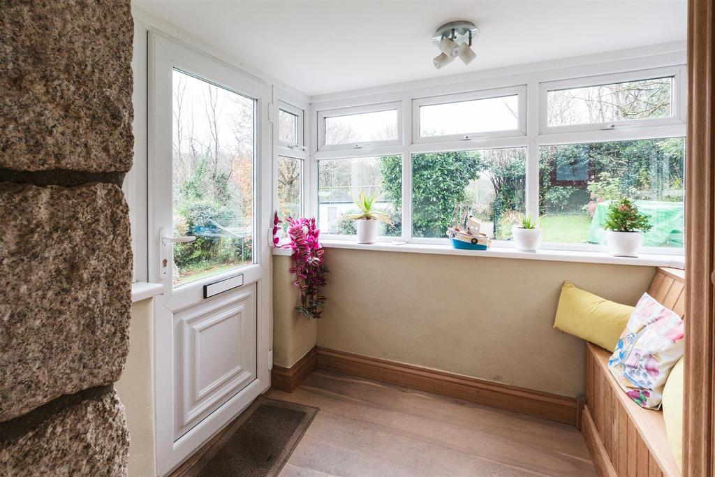 Trannack Cottage-Helston-2.jpg