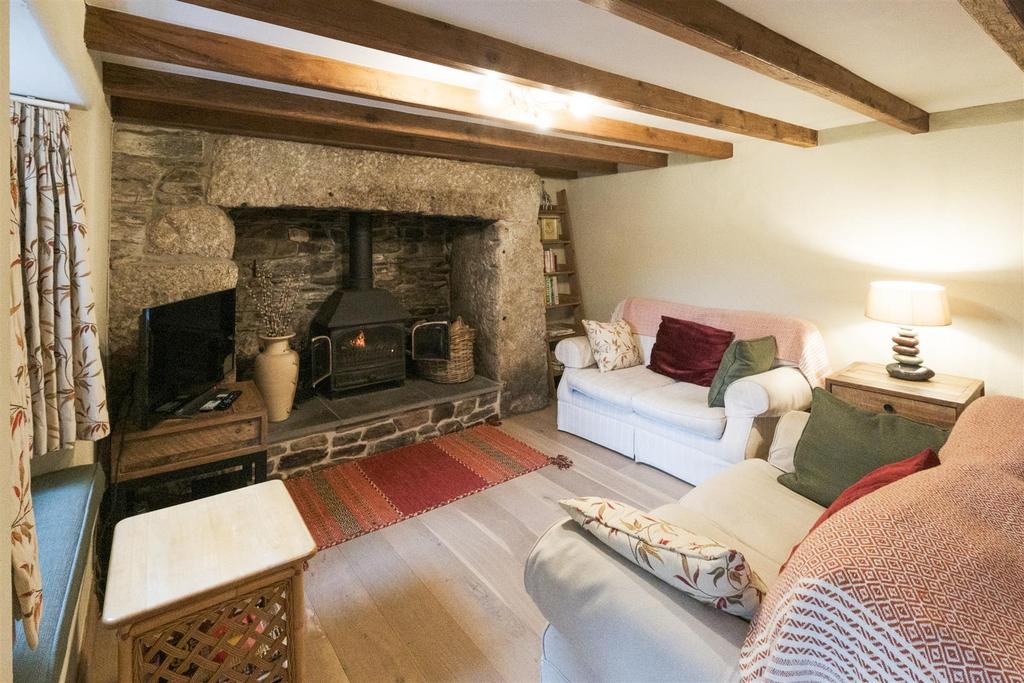 Trannack Cottage-Helston-3.jpg