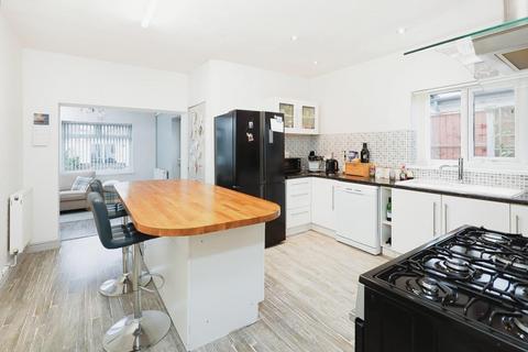 34 Windmill Road, Nuneaton, CV10 0HL