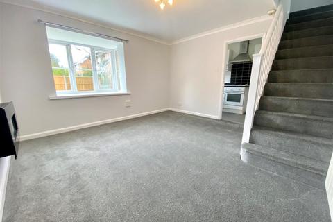 1 bedroom end of terrace house to rent, Spurcroft, Luton