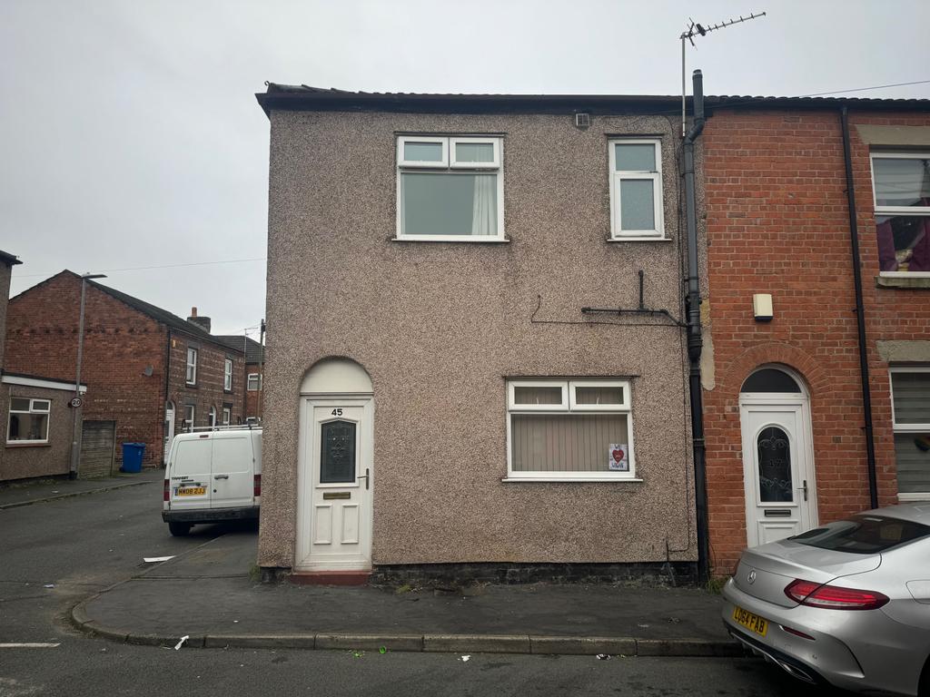1 Bedroom End Terrace for Sale