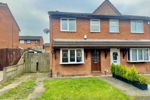 3 bedroom semi-detached house for sale, Long Meadows, PR7 2YA