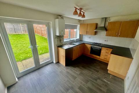 3 bedroom semi-detached house for sale, Long Meadows, PR7 2YA