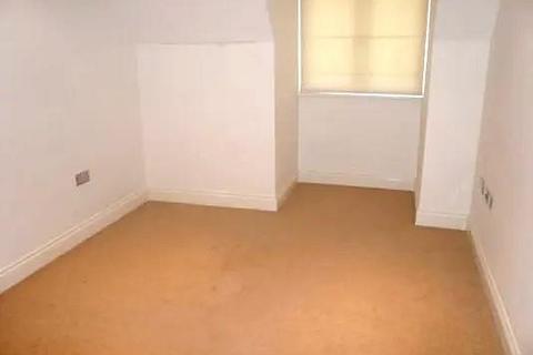 2 bedroom flat for sale, Sunningdale,  Berkshire,  SL5