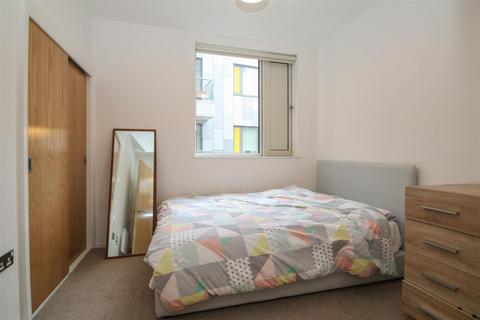 2 bedroom apartment to rent, Smithfield Square, High Street, Manchester