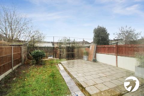 3 bedroom end of terrace house to rent, Brookehowse Road, London, SE6