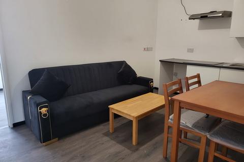 1 bedroom flat to rent, Guildford Street, Luton LU1