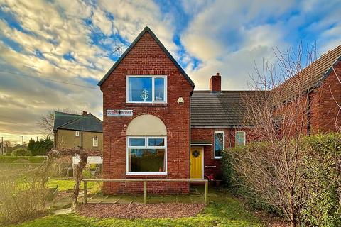 3 bedroom semi-detached house for sale, Goswick Avenue, Heaton, Newcastle upon Tyne, NE7