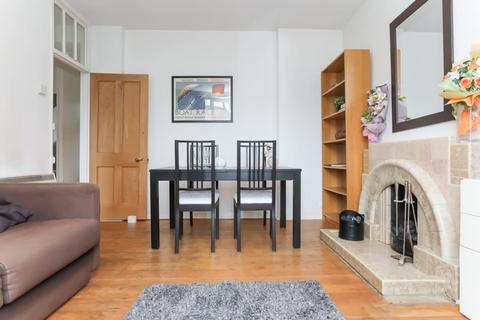 2 bedroom serviced apartment to rent, Frazier Street, London SE1