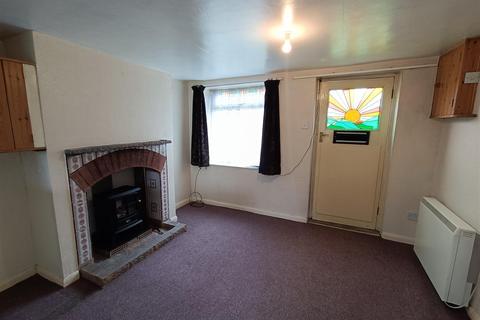 2 bedroom semi-detached house to rent, Dear Street, Market Rasen LN8