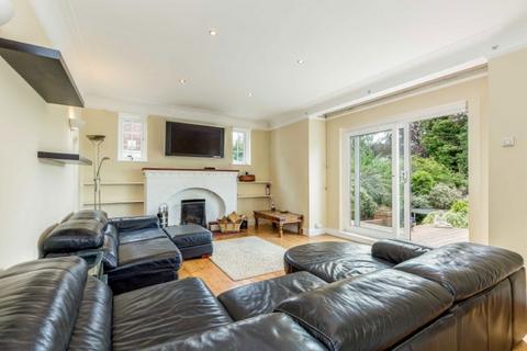 5 bedroom detached house to rent, Barham Road, West Wimbledon