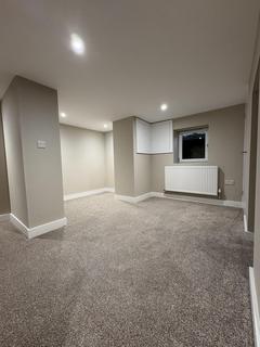 2 bedroom end of terrace house to rent, 3 Wells Terrace, Guiseley, LS20 9AJ