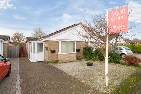 2 bedroom semi-detached bungalow for sale, Aldergrove Close, Lincoln, Lincolnshire, LN6