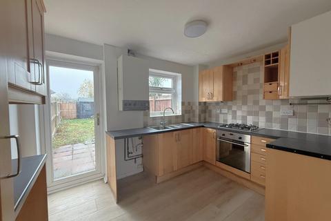 2 bedroom terraced house for sale, Drakes Close, Upchurch