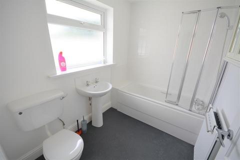 2 bedroom terraced house to rent, Johnson Street, Eldon Lane, Bishop Auckland, DL14 8TJ