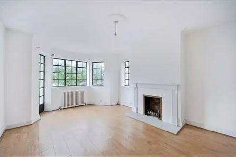 4 bedroom flat to rent, Ealing Village, London W5