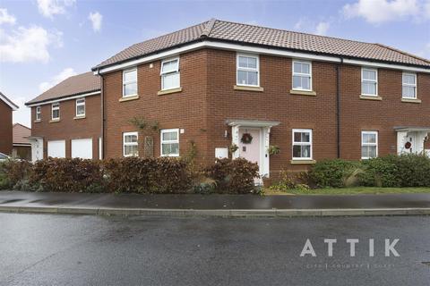 2 bedroom semi-detached house for sale, Waller Drive, Attleborough