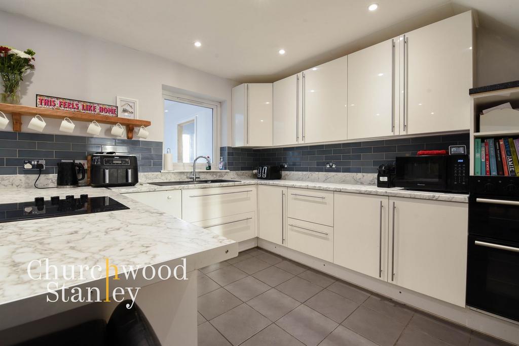Kitchen cabinets