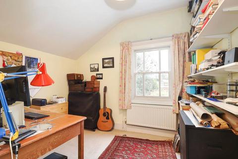 32 Addington Road, Reading, RG1 5PX