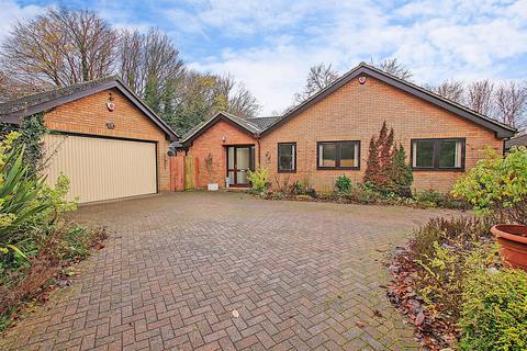 4 bedroom detached bungalow for sale, Lister Drive, West Hunsbury