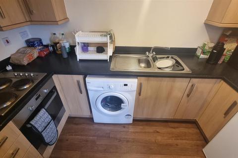 1 bedroom apartment to rent, Cadet Close, Coventry, CV3 1PR