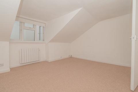 2 bedroom flat for sale, Grange Road, Ramsgate, CT11