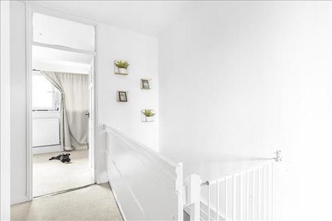 16 Ryefield Path, London, SW15 4BZ