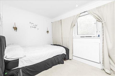 16 Ryefield Path, London, SW15 4BZ