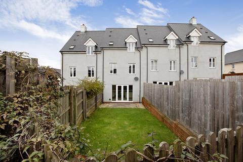 3 bedroom terraced house for sale, Carnac Drive, Dawlish, EX7