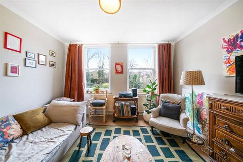 63d Carleton Road, London, N7 0ET