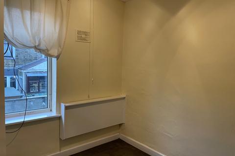 2 bedroom terraced house to rent, Brentwood Road, Nelson BB9