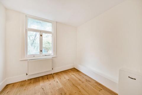 2 bedroom apartment to rent, West End Lane London NW6