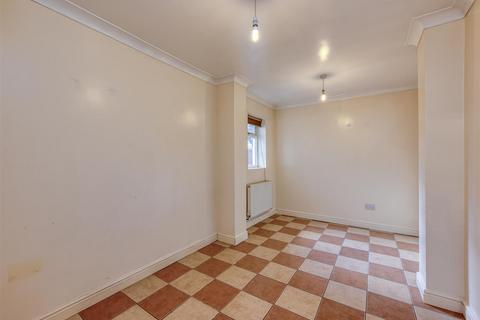 84 Codsall Road, Wolverhampton, WV6 9QP