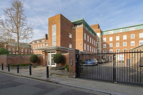 2 bedroom flat to rent, Ravenscourt Gardens, London W6