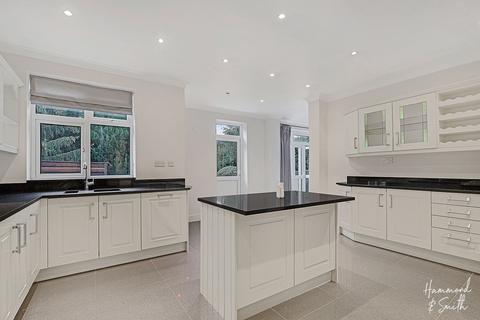 4 bedroom detached house for sale, Russell Road, Buckhurst Hill IG9