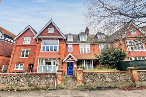 Studio for sale, Enys Road, Eastbourne