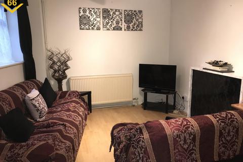 2 bedroom terraced house to rent, Cherrydown West, Basildon, Essex, SS16