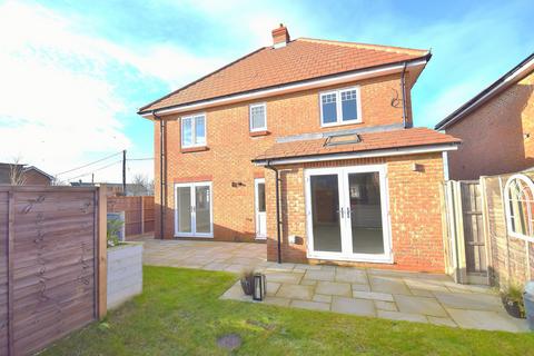 5 bedroom detached house for sale, Pippin Place, Great Kimble HP17