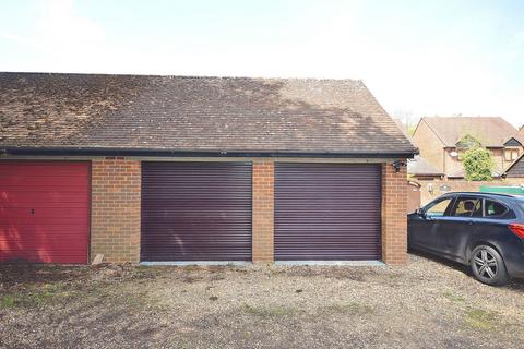 4 bedroom detached house for sale, Chinnor Road, Princes Risborough HP27