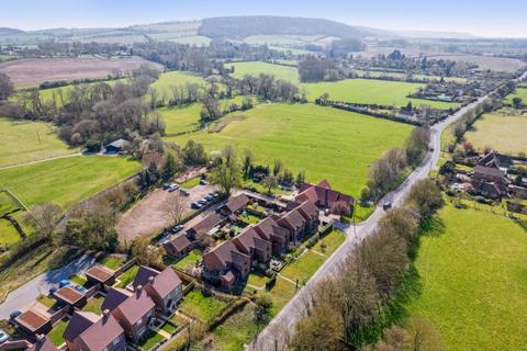 4 bedroom detached house for sale, Chinnor Road, Princes Risborough HP27