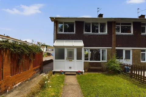 3 bedroom end of terrace house for sale, Rhos Llan, Rhiwbina, Cardiff. CF14