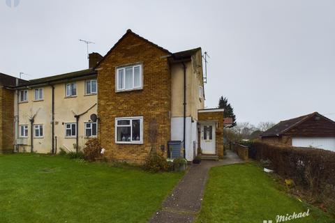 2 bedroom maisonette for sale, Rutherford Road, Aylesbury