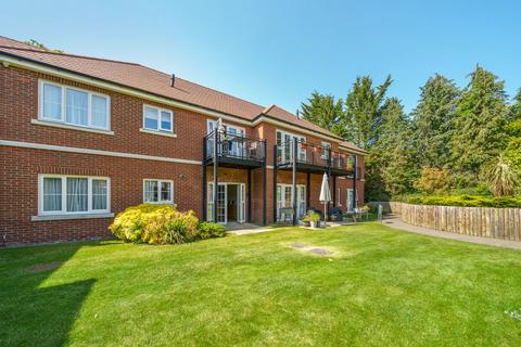 1 bedroom ground floor flat for sale, The Retreat, Princes Risborough HP27