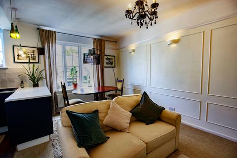 2 bedroom flat for sale, Hillsborough Court, Maida Vale, London, NW6