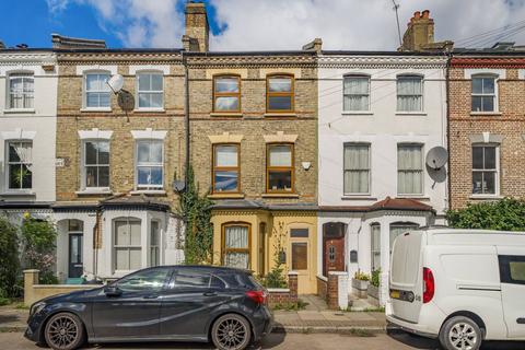 4 bedroom semi-detached house to rent, Mayton Street, Lower Holloway, London, N7