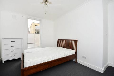 2 bedroom flat for sale, Commercial Road, Aldgate, London, E1