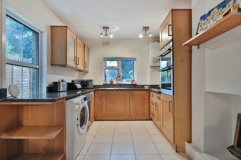 2 bedroom terraced house for sale, South Lane, New Malden