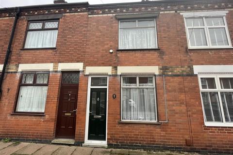 2 bedroom terraced house for sale, Bulwer Road, Leicester