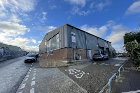 Industrial park to rent, Selsdon Road, South Croydon CR2